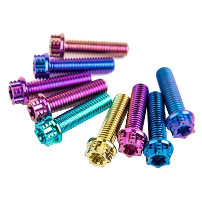 M8 X 30 ٹائٹینیم الائے بولٹس